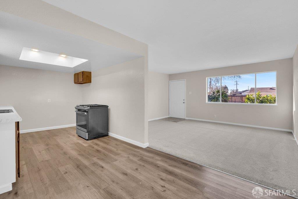 Detail Gallery Image 19 of 39 For 2975 Sherman St, Pittsburg,  CA 94565 - 3 Beds | 1 Baths