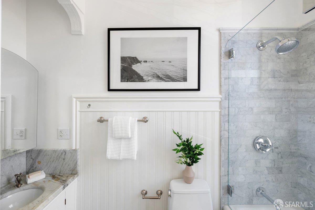 Detail Gallery Image 18 of 42 For 669 Shrader St, San Francisco,  CA 94117 - 3 Beds | 2/1 Baths