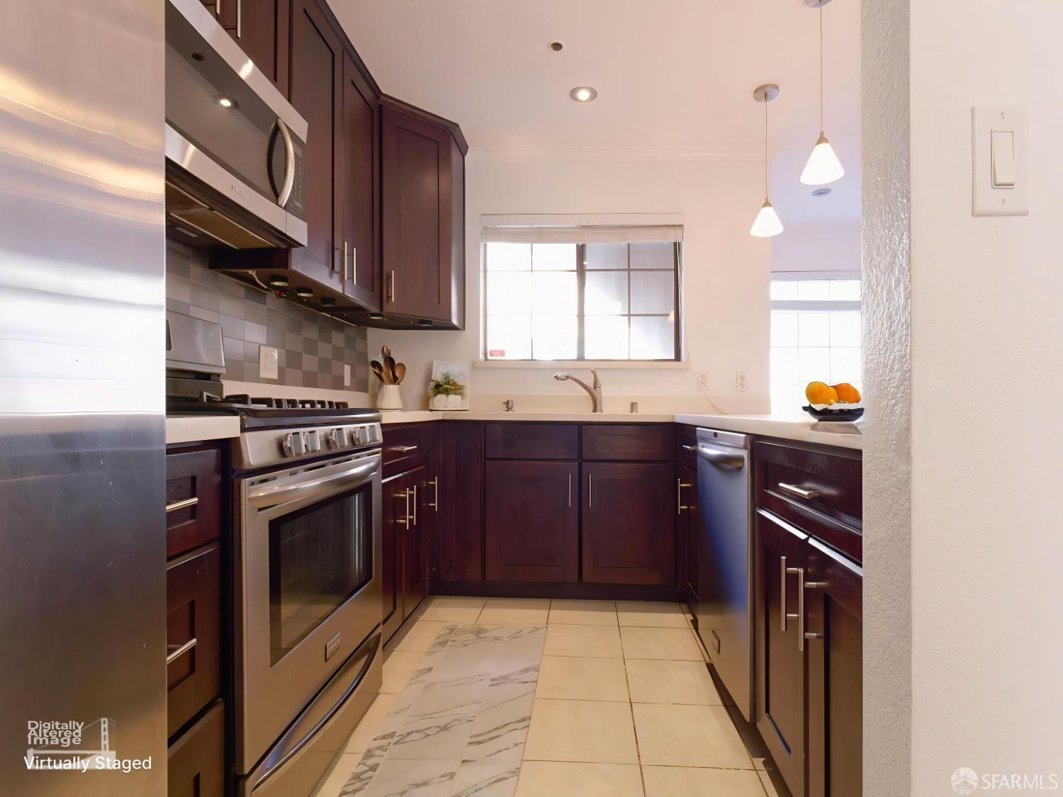 Detail Gallery Image 15 of 55 For 605 Dorado Ter #46,  San Francisco,  CA 94112 - 2 Beds | 2/1 Baths