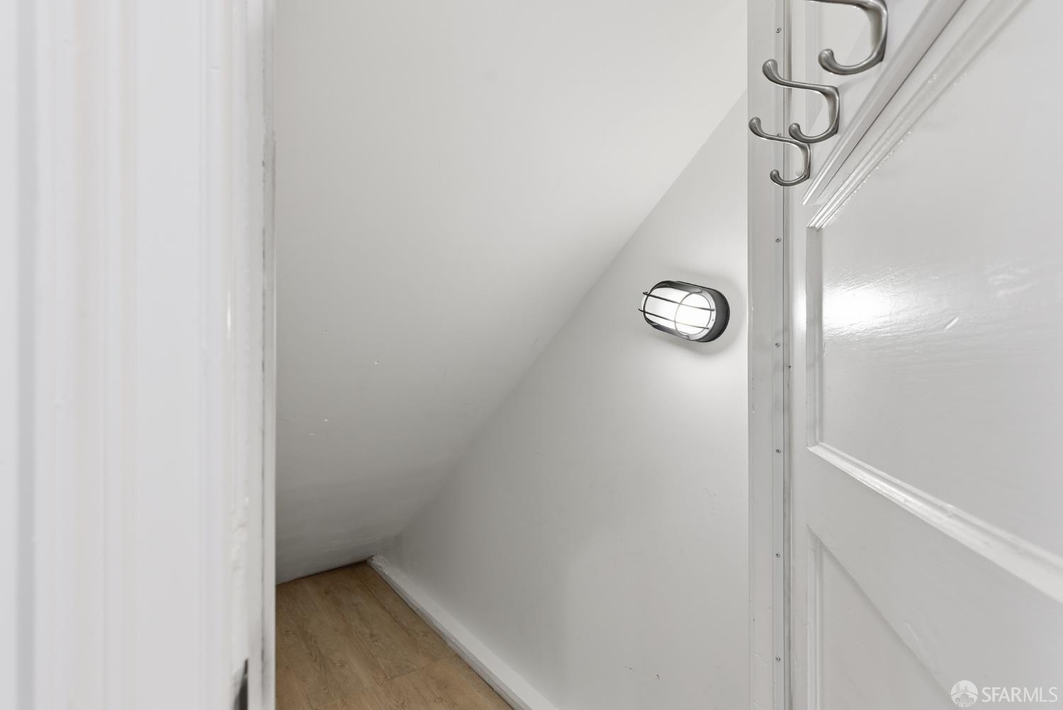 Detail Gallery Image 17 of 40 For 1225 Waller St, San Francisco,  CA 94117 - 3 Beds | 2 Baths