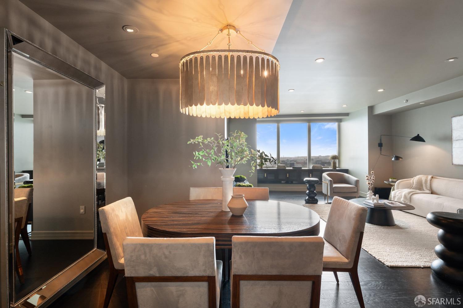 Detail Gallery Image 8 of 34 For 765 Market St 32h,  San Francisco,  CA 94103 - 2 Beds | 2/1 Baths