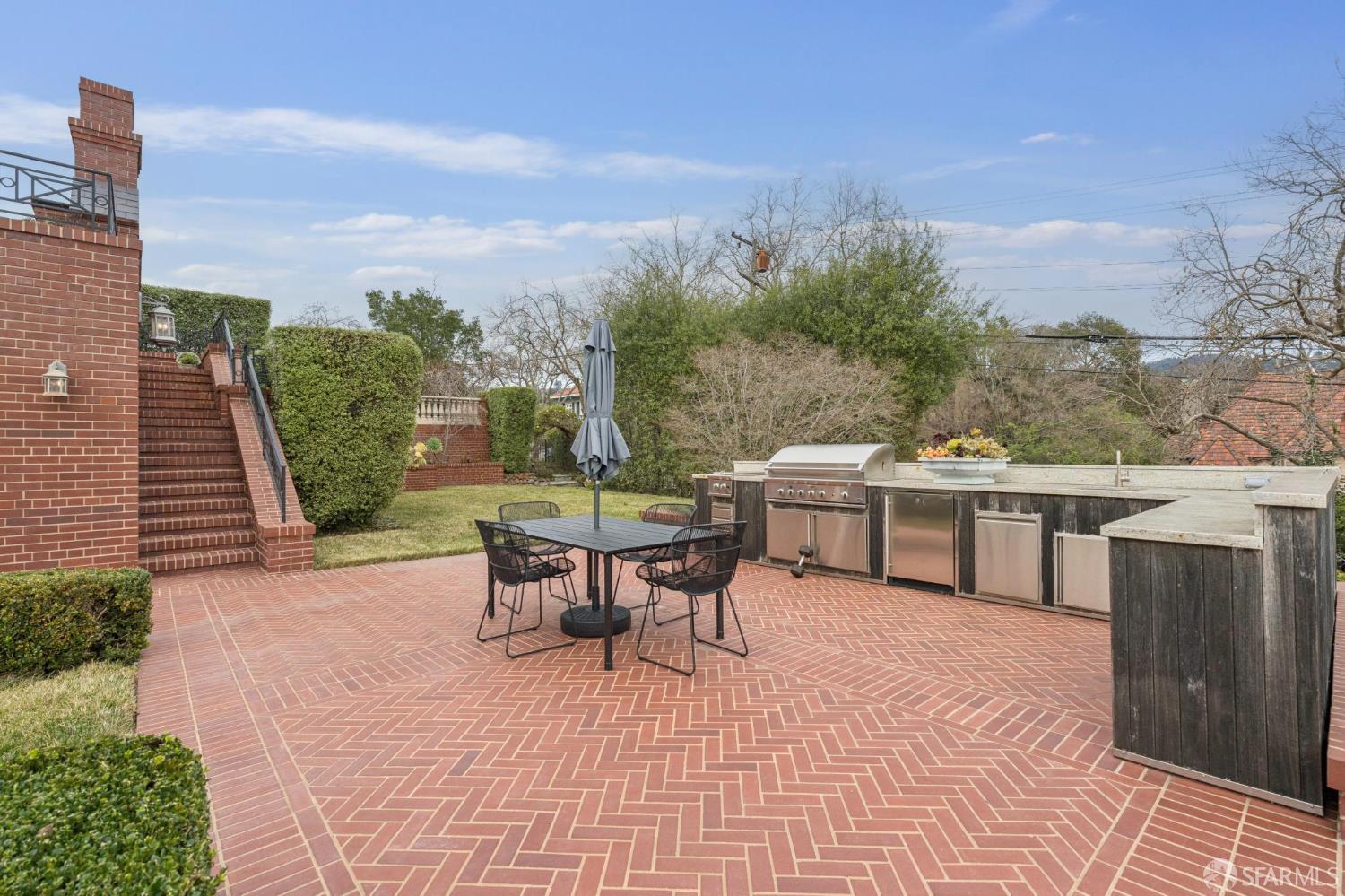 Detail Gallery Image 62 of 74 For 62 Farragut Ave, Piedmont,  CA 94610 - 6 Beds | 8/1 Baths