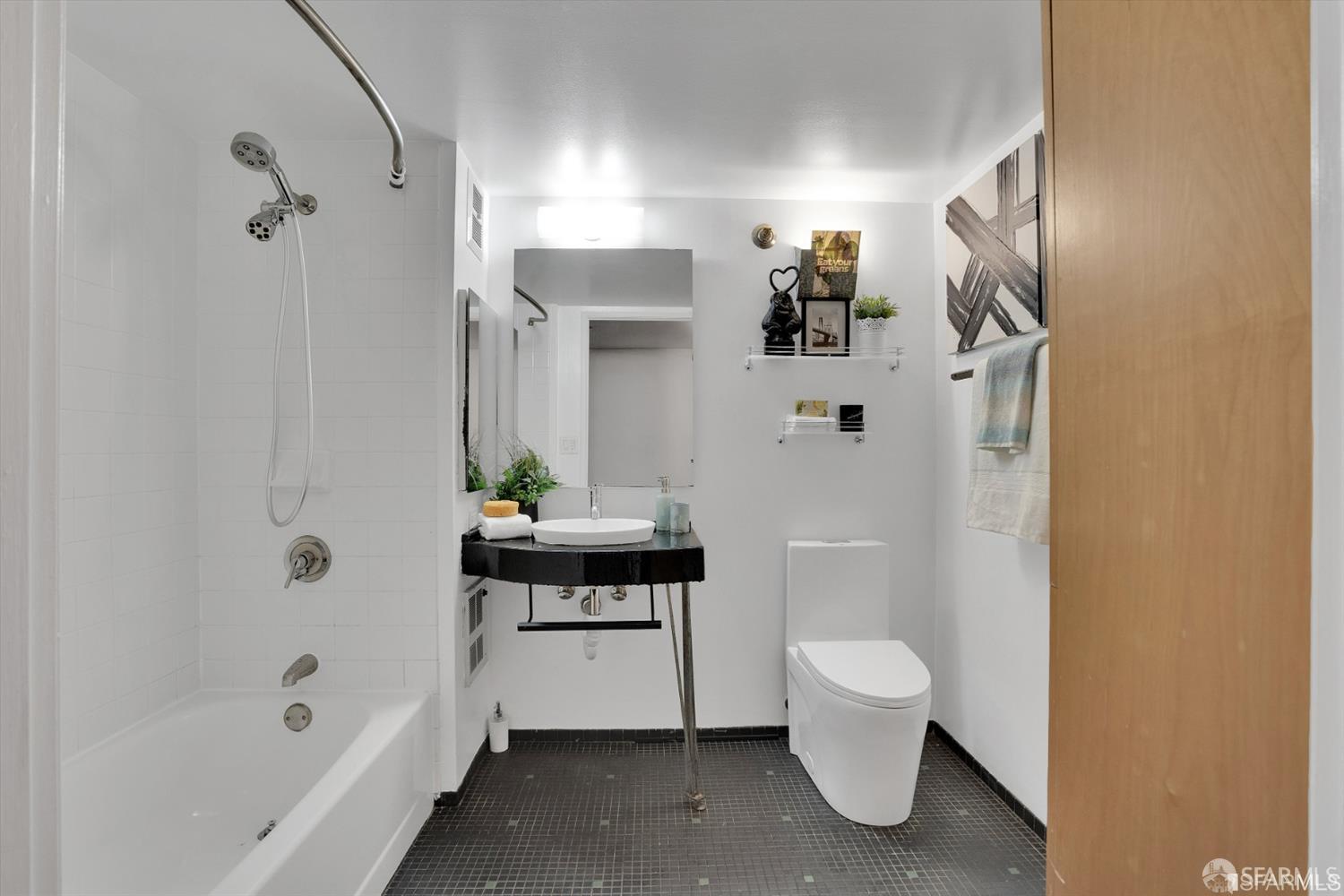 Detail Gallery Image 9 of 15 For 461 2nd St #C118,  San Francisco,  CA 94107 - 1 Beds | 1 Baths