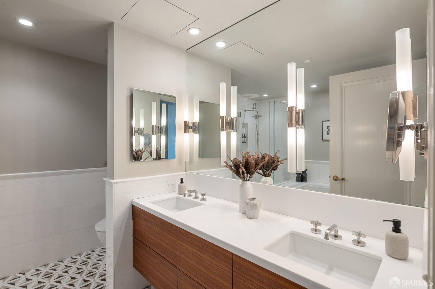 Detail Gallery Image 23 of 34 For 765 Market St 32h,  San Francisco,  CA 94103 - 2 Beds | 2/1 Baths