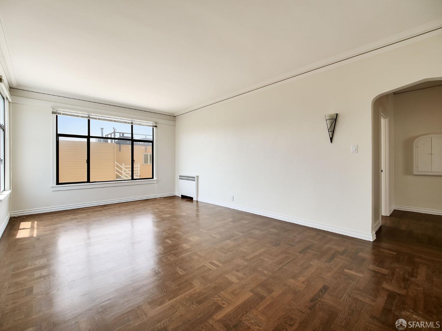 Detail Gallery Image 3 of 18 For 3757 Webster St #102,  San Francisco,  CA 94123 - 1 Beds | 1 Baths