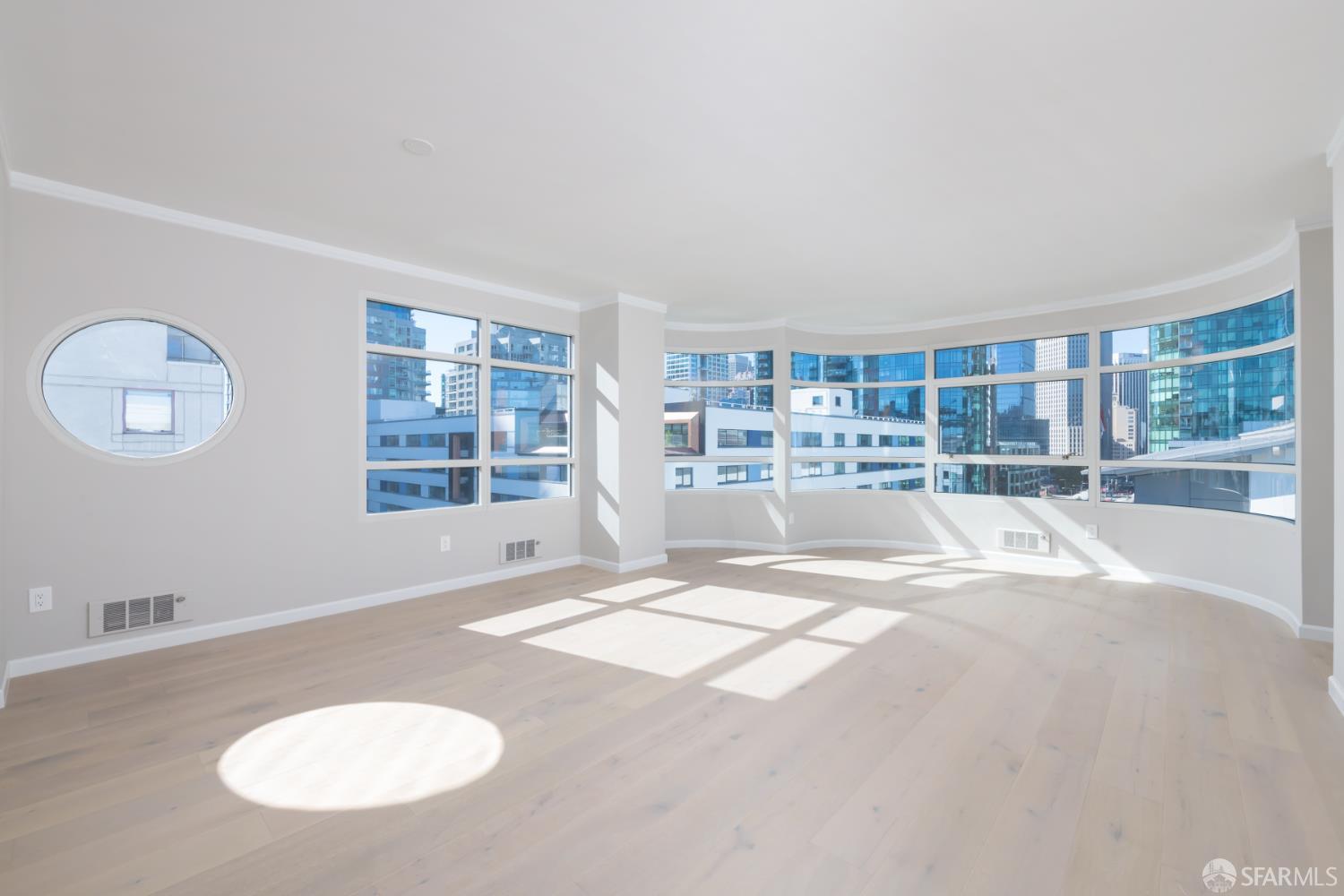 Photo #10: 426104709 Listing: Photo #10