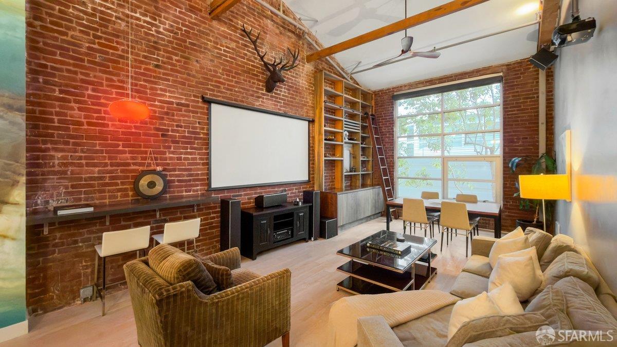 Detail Gallery Image 3 of 34 For 400 Spear St #206,  San Francisco,  CA 94105 - 1 Beds | 1 Baths