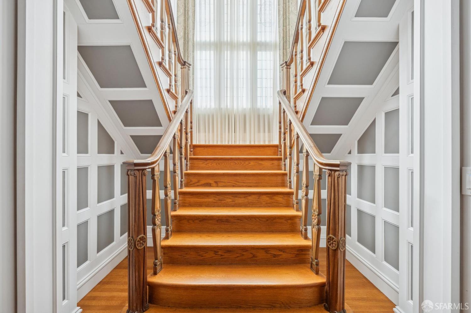 Detail Gallery Image 55 of 74 For 62 Farragut Ave, Piedmont,  CA 94610 - 6 Beds | 8/1 Baths