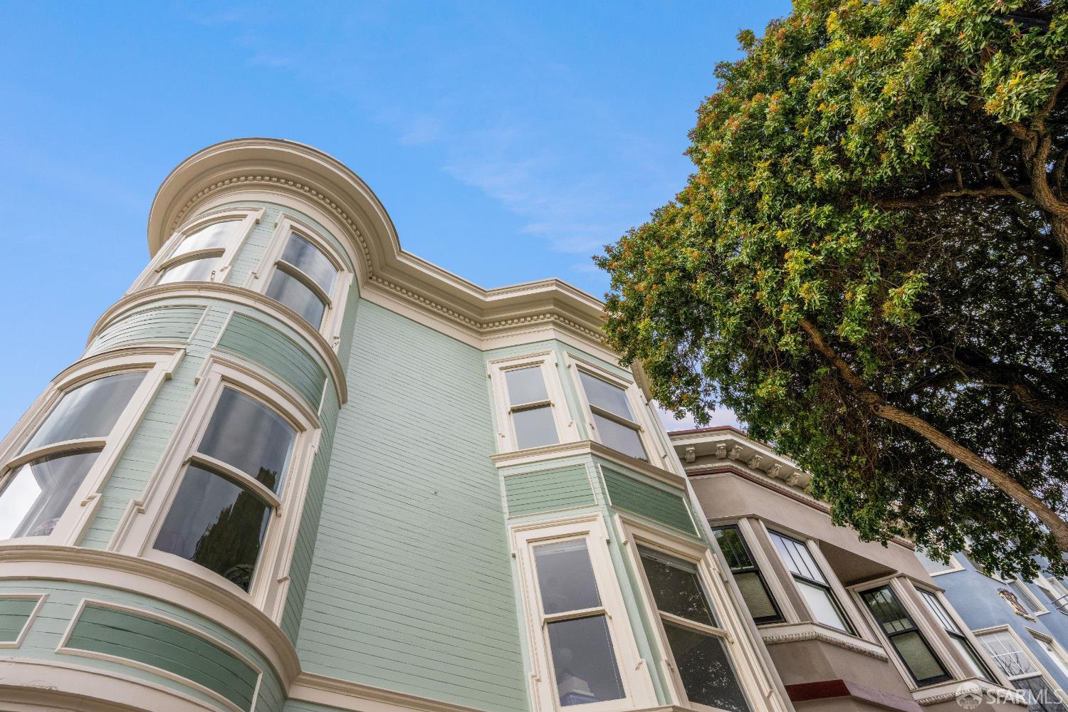 Detail Gallery Image 3 of 85 For 1546 Dolores St, San Francisco,  CA 94110 - 3 Beds | 1 Baths