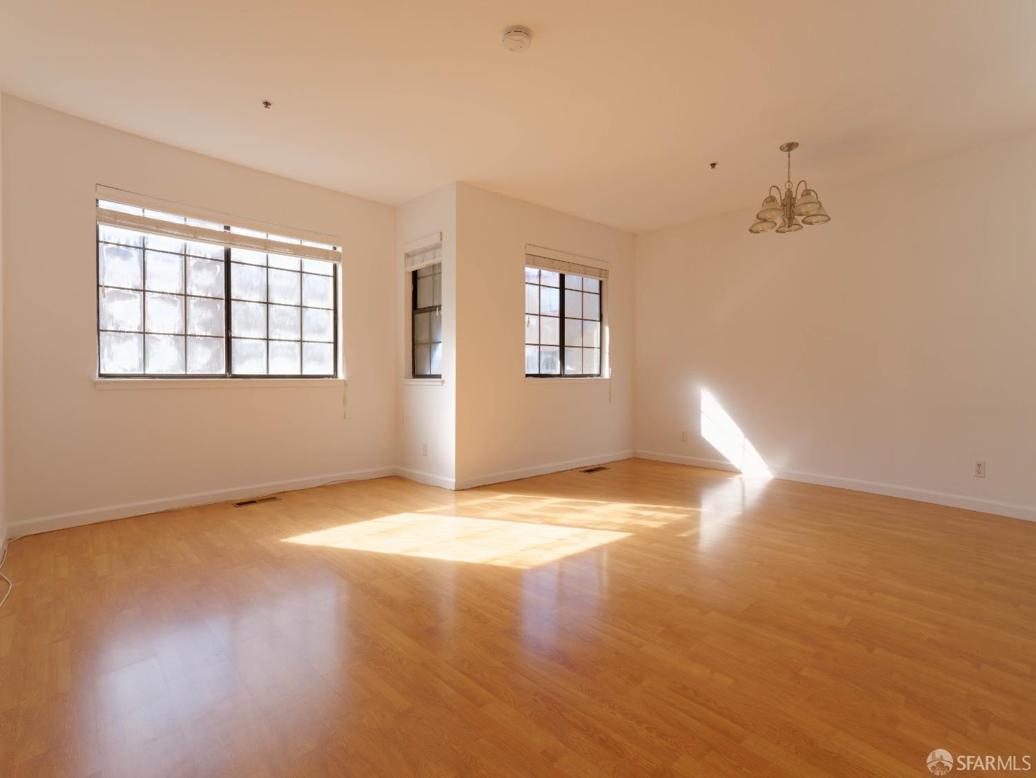 Detail Gallery Image 11 of 55 For 605 Dorado Ter #46,  San Francisco,  CA 94112 - 2 Beds | 2/1 Baths