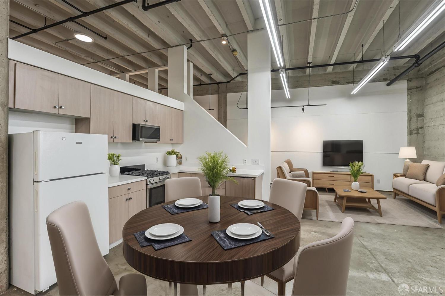 Detail Gallery Image 5 of 22 For 247 4th St, Oakland,  CA 94607 - 1 Beds | 1 Baths