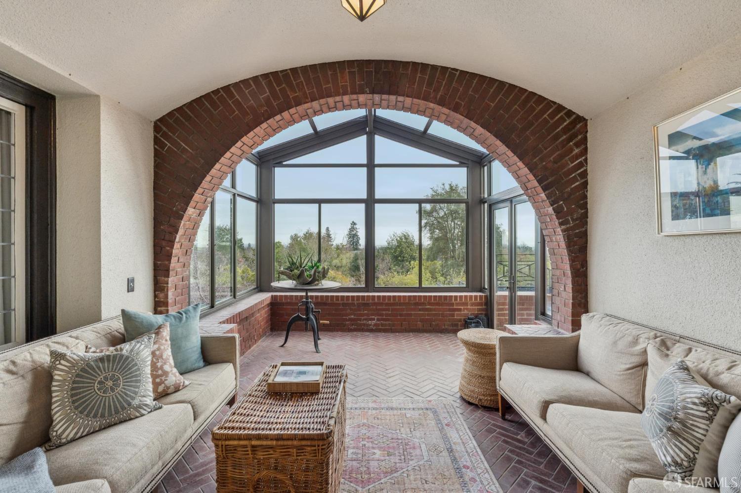 Detail Gallery Image 57 of 74 For 62 Farragut Ave, Piedmont,  CA 94610 - 6 Beds | 8/1 Baths