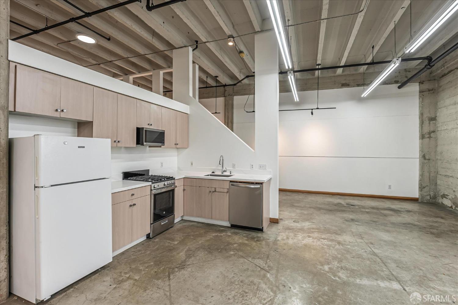 Detail Gallery Image 12 of 22 For 247 4th St, Oakland,  CA 94607 - 1 Beds | 1 Baths