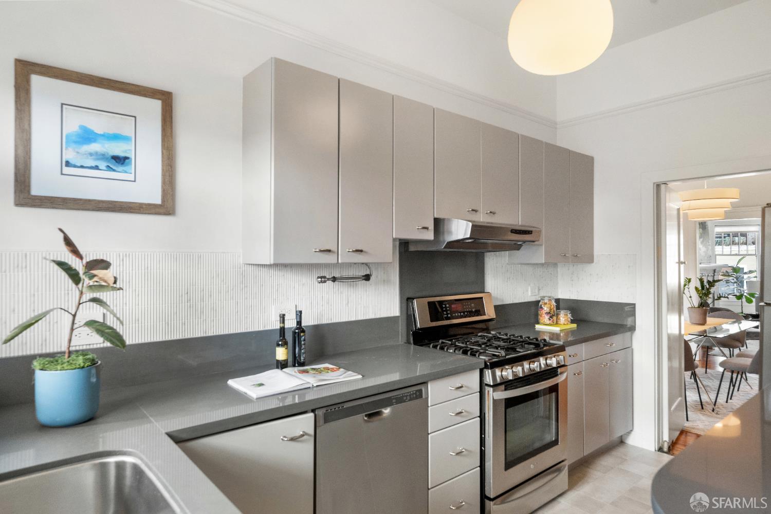 Photo #5: 426104651 Listing: Photo #5