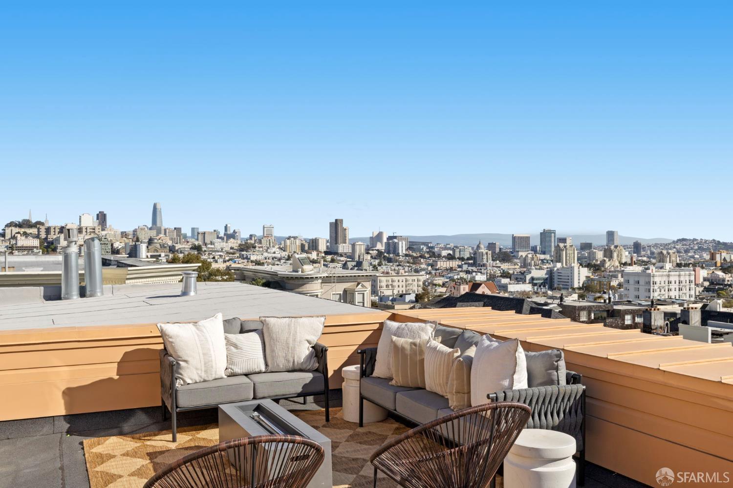 Detail Gallery Image 35 of 78 For 3234 Clay St, San Francisco,  CA 94115 - – Beds | – Baths