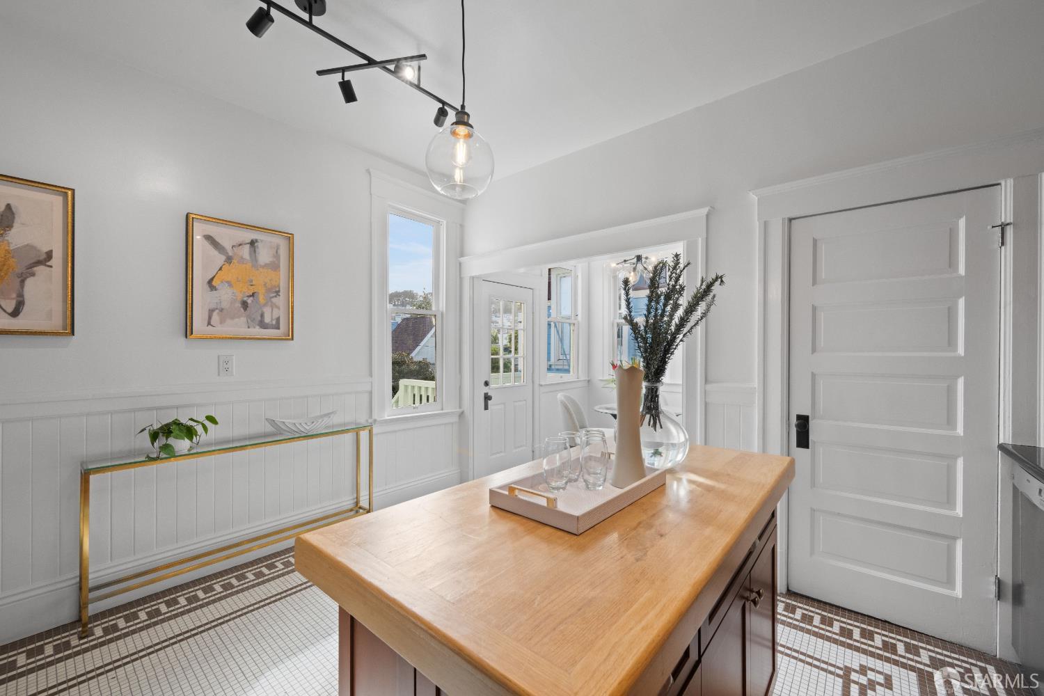 Detail Gallery Image 39 of 85 For 1546 Dolores St, San Francisco,  CA 94110 - 3 Beds | 1 Baths