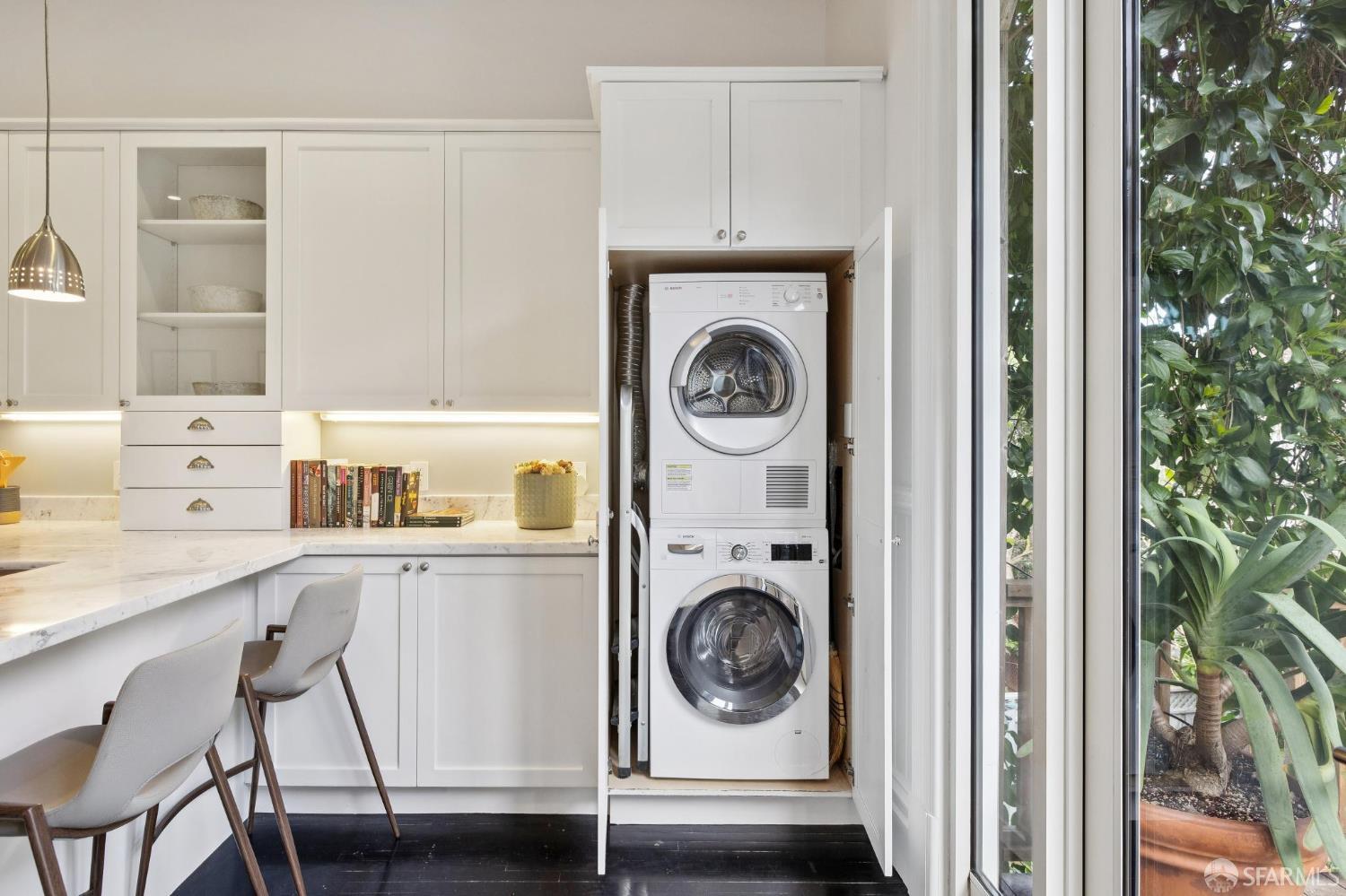 Photo #23: 426100971 Listing: Photo #23