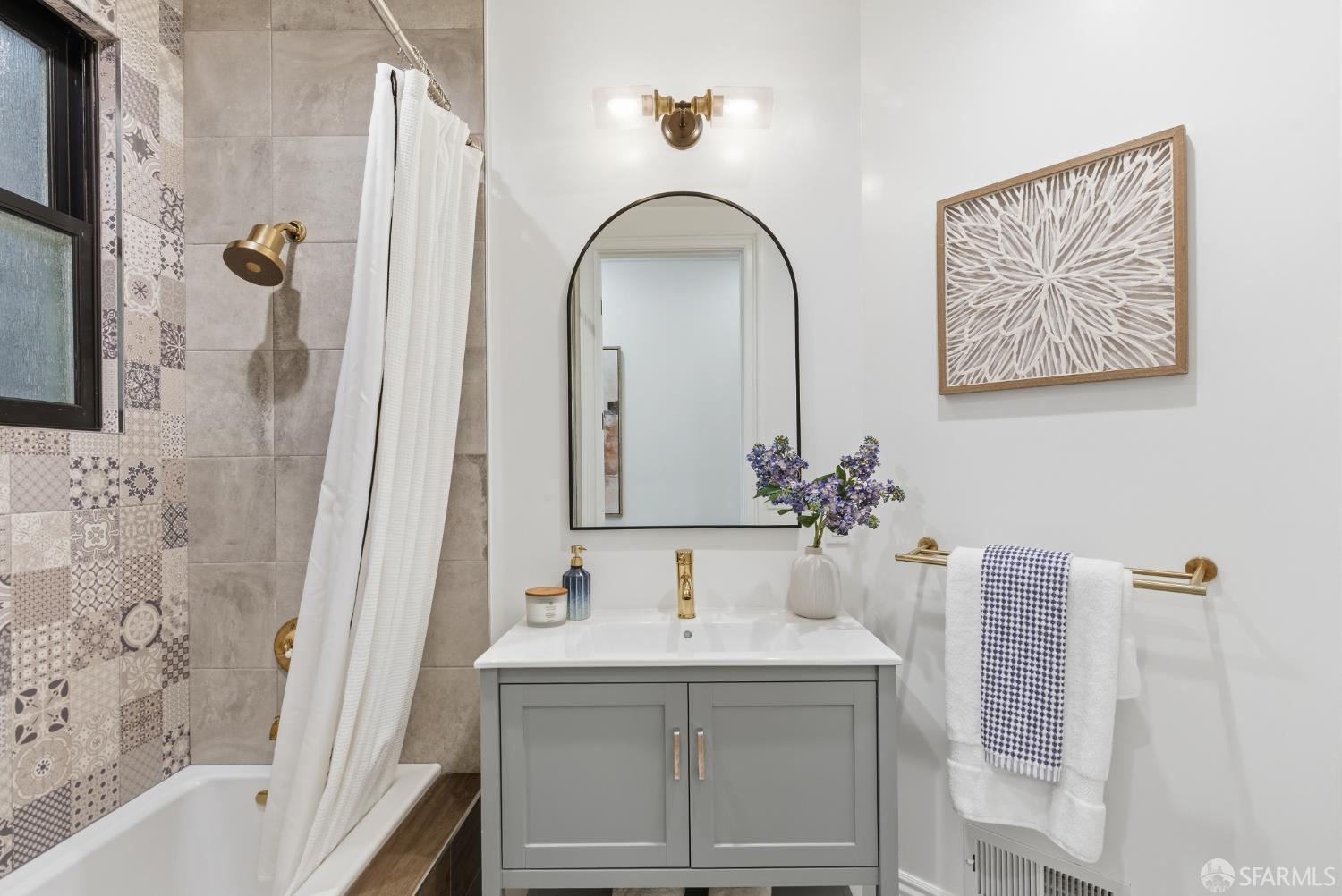 Detail Gallery Image 19 of 40 For 1225 Waller St, San Francisco,  CA 94117 - 3 Beds | 2 Baths