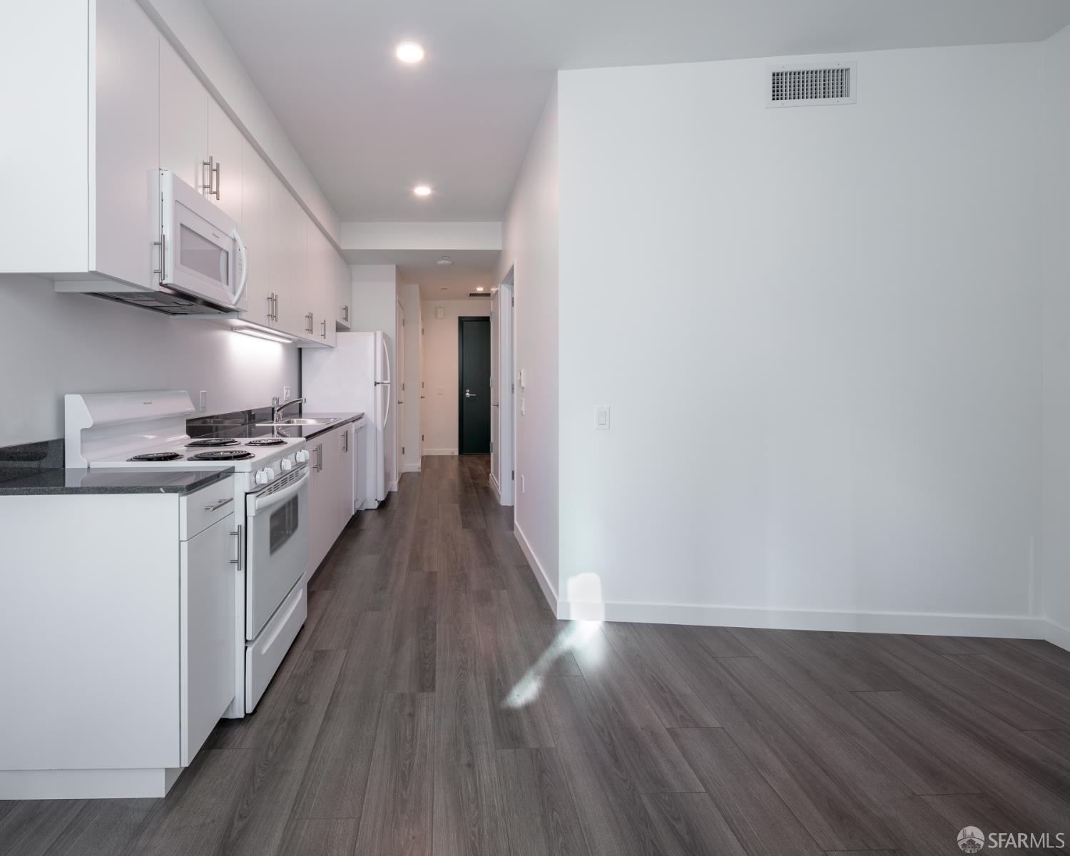 Detail Gallery Image 8 of 19 For 285 Main St #408,  San Francisco,  CA 94105 - 1 Beds | 1 Baths
