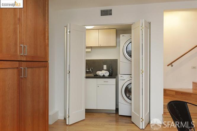 Detail Gallery Image 20 of 22 For 1940 Gouldin Rd, Oakland,  CA 94611 - 4 Beds | 2/1 Baths