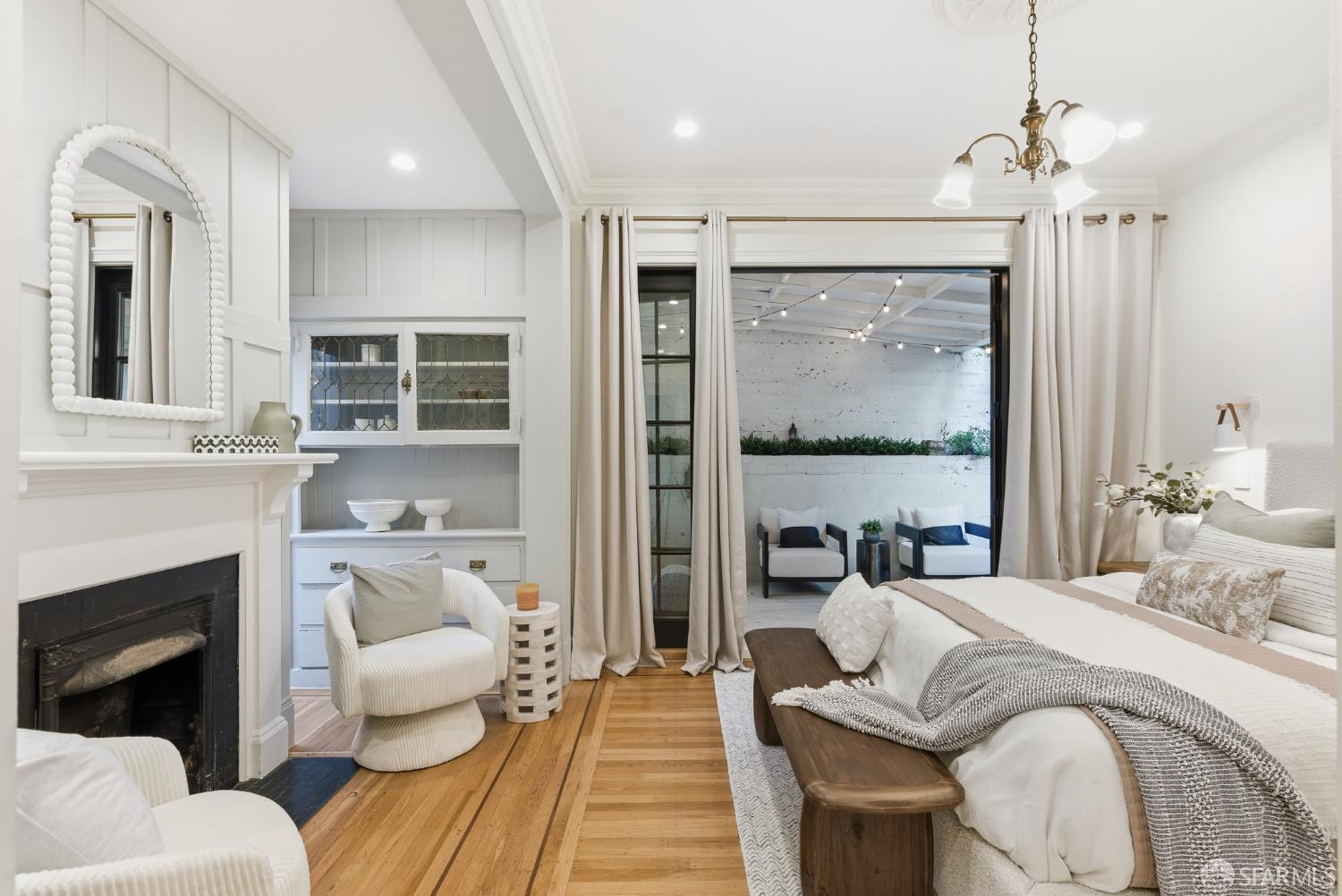 Detail Gallery Image 27 of 40 For 1225 Waller St, San Francisco,  CA 94117 - 3 Beds | 2 Baths