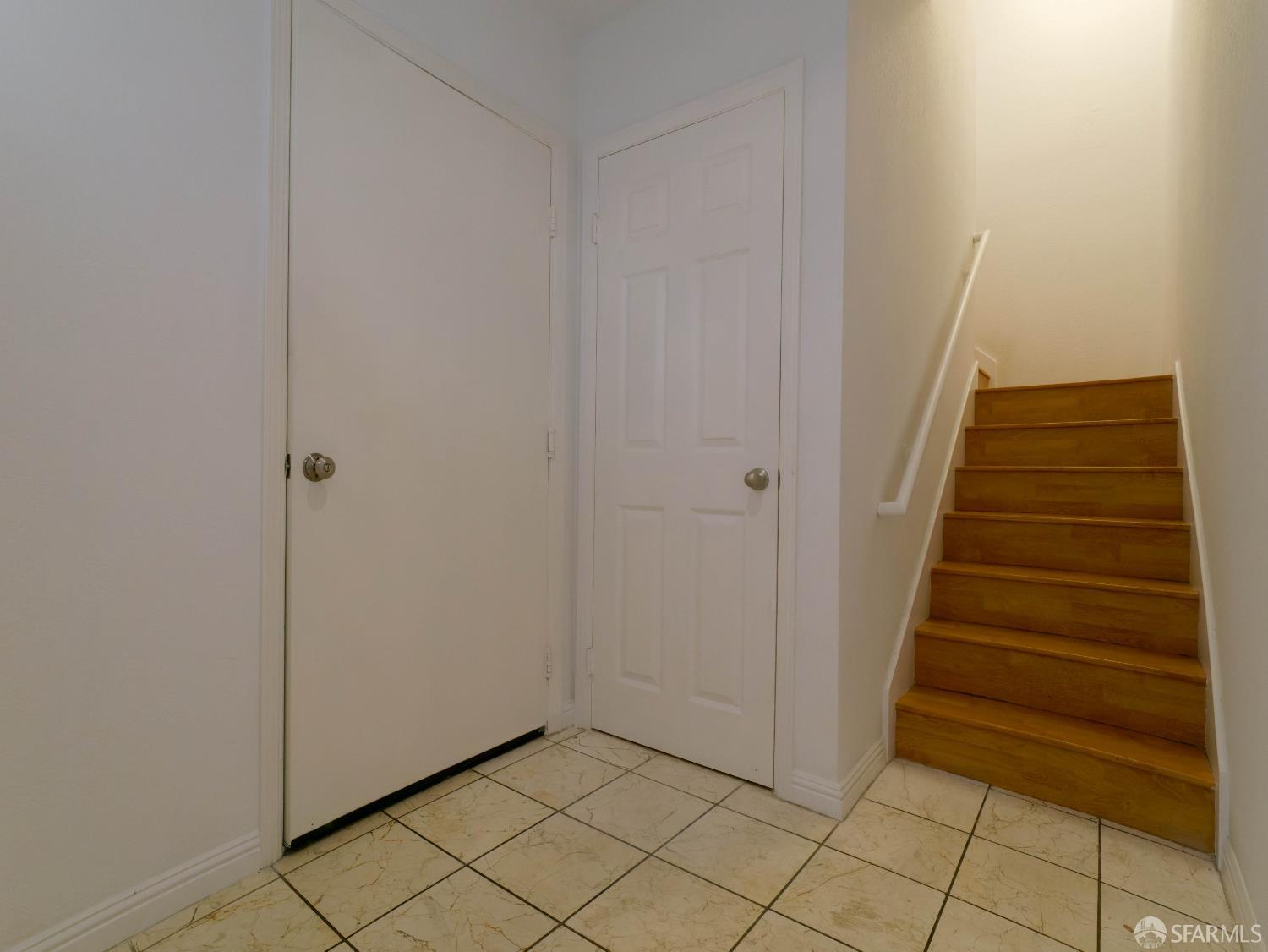 Detail Gallery Image 3 of 55 For 605 Dorado Ter #46,  San Francisco,  CA 94112 - 2 Beds | 2/1 Baths