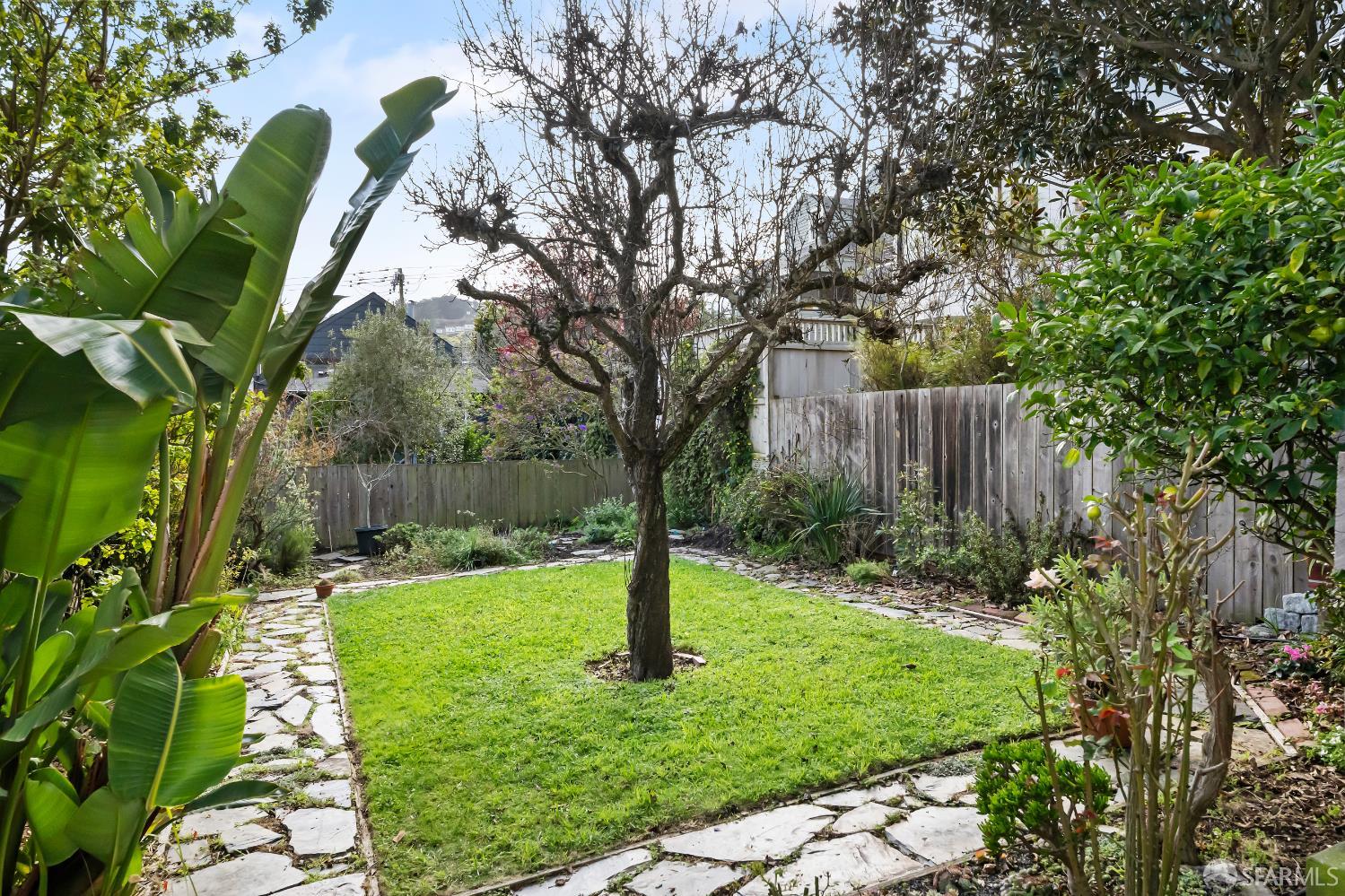 Photo #11: 426104651 Listing: Photo #11