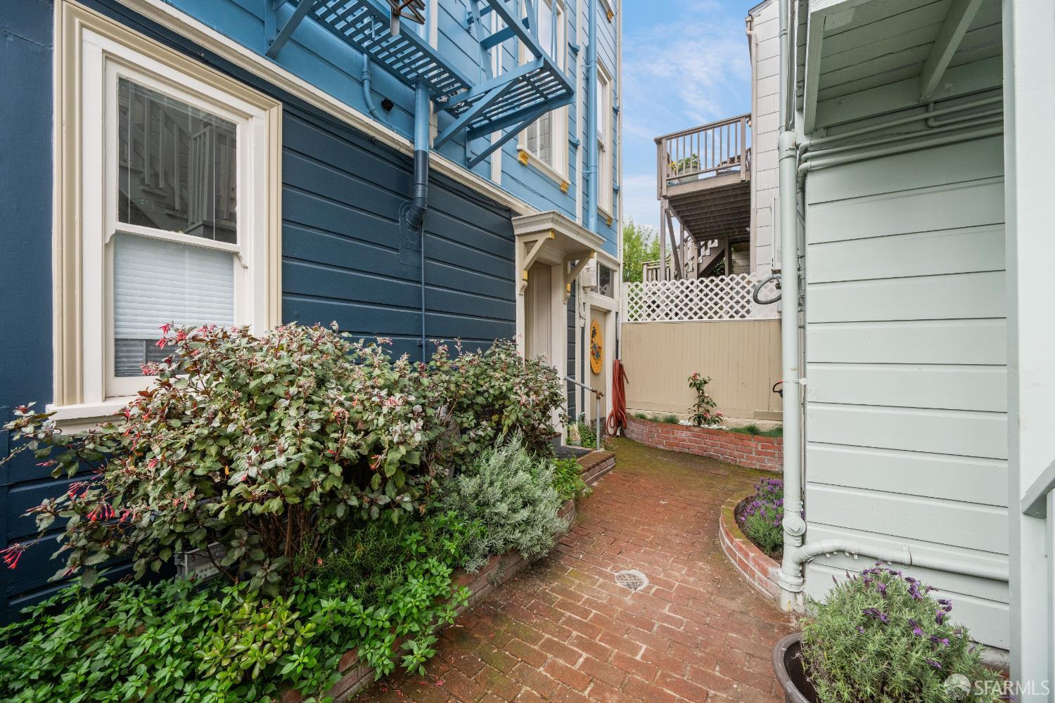 Detail Gallery Image 45 of 85 For 1546 Dolores St, San Francisco,  CA 94110 - 3 Beds | 1 Baths