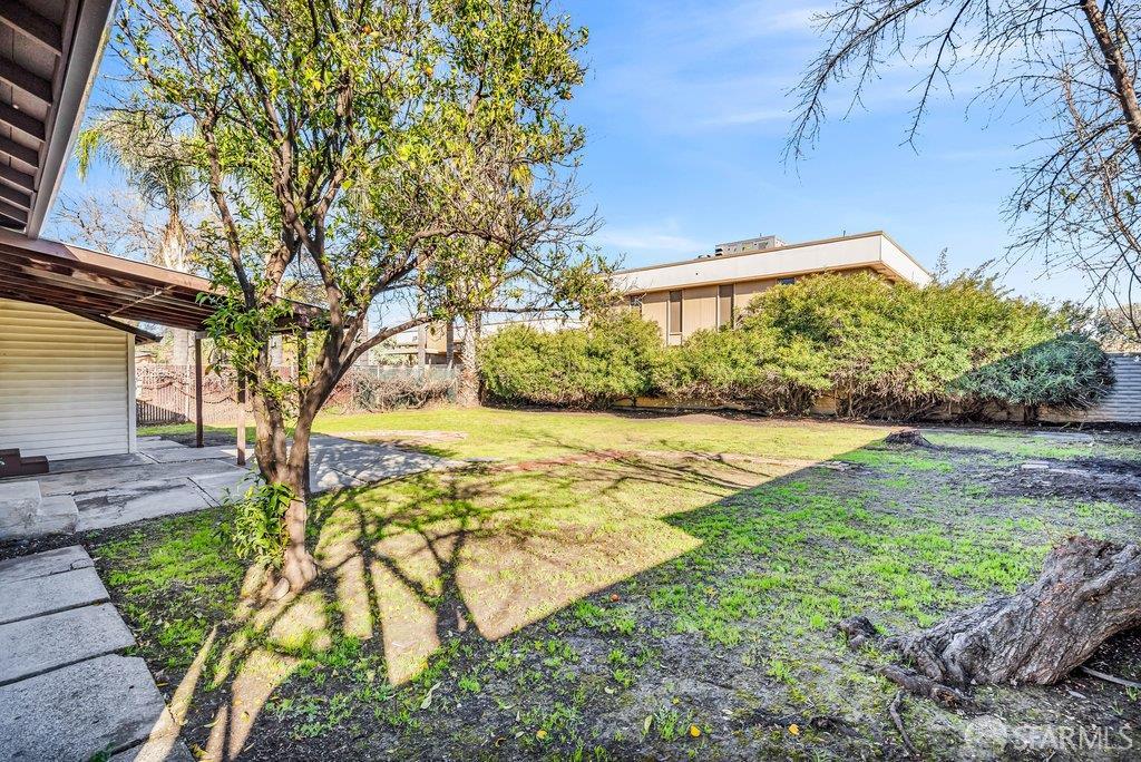 Detail Gallery Image 35 of 39 For 2975 Sherman St, Pittsburg,  CA 94565 - 3 Beds | 1 Baths