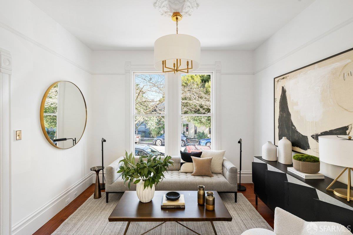 Detail Gallery Image 3 of 42 For 669 Shrader St, San Francisco,  CA 94117 - 3 Beds | 2/1 Baths