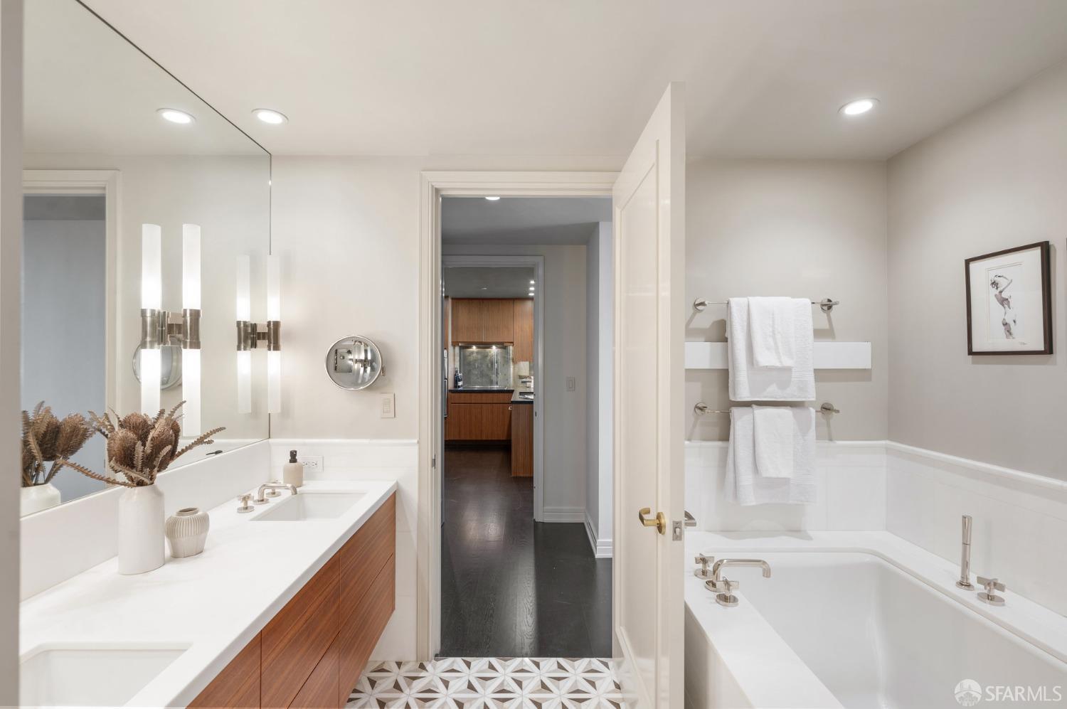 Detail Gallery Image 26 of 34 For 765 Market St 32h,  San Francisco,  CA 94103 - 2 Beds | 2/1 Baths