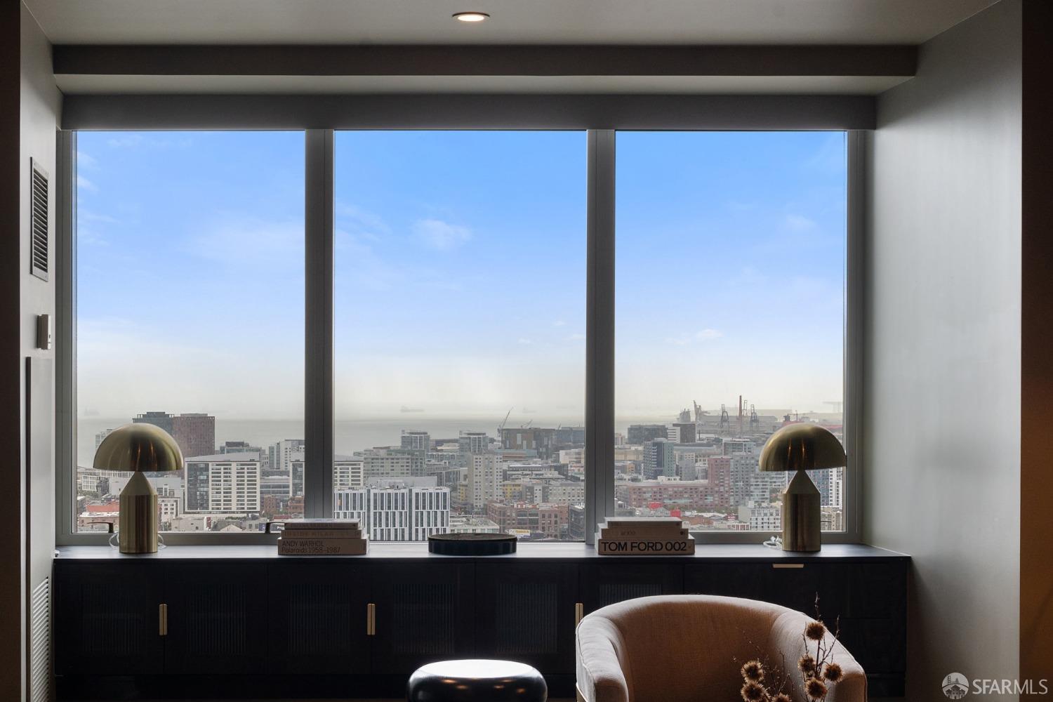 Detail Gallery Image 14 of 34 For 765 Market St 32h,  San Francisco,  CA 94103 - 2 Beds | 2/1 Baths