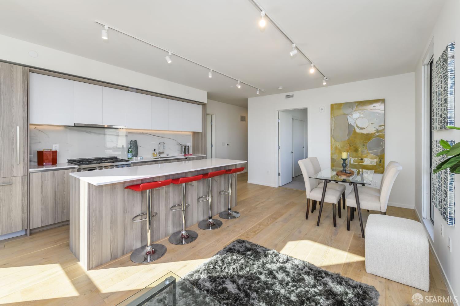 Detail Gallery Image 6 of 23 For 100 Duboce Ave #504,  San Francisco,  CA 94103 - 2 Beds | 2 Baths