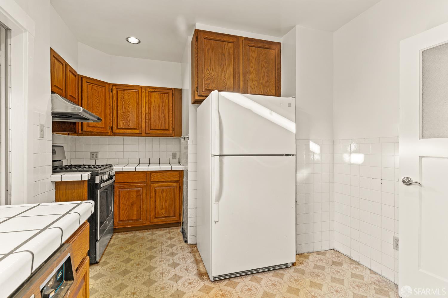 Detail Gallery Image 14 of 33 For 779 43rd Ave, San Francisco,  CA 94121 - 4 Beds | 2 Baths