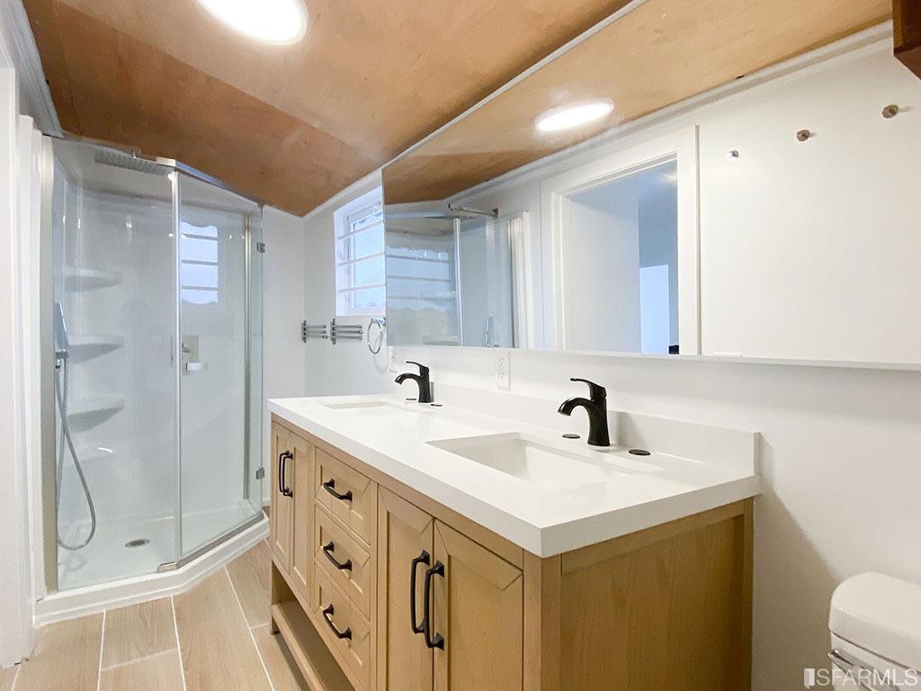 Detail Gallery Image 10 of 28 For 1943 Stockton St, San Francisco,  CA 94133 - 2 Beds | 1 Baths