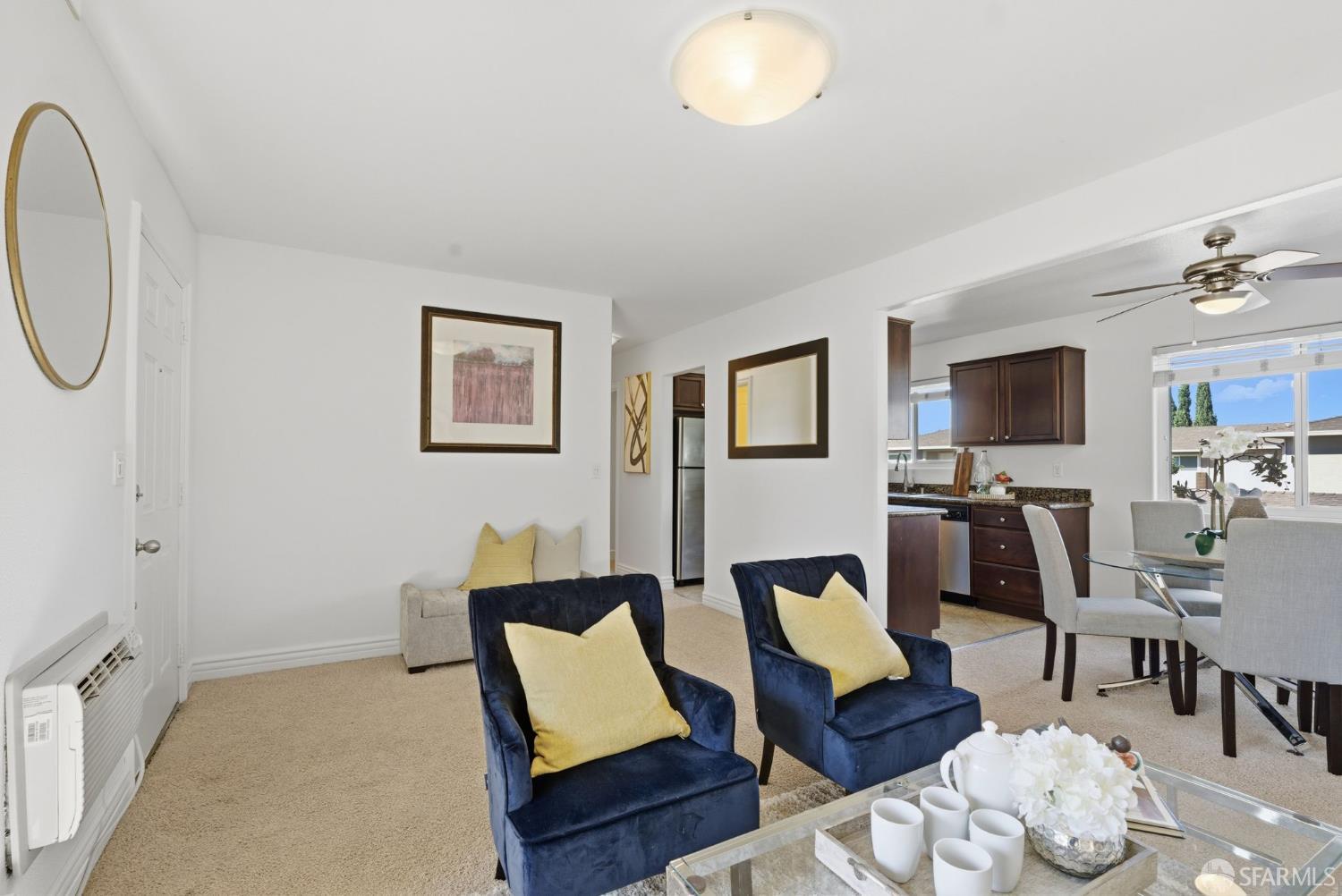 Detail Gallery Image 3 of 67 For 4970 Cherry Ave #211,  San Jose,  CA 95118 - 2 Beds | 1/1 Baths