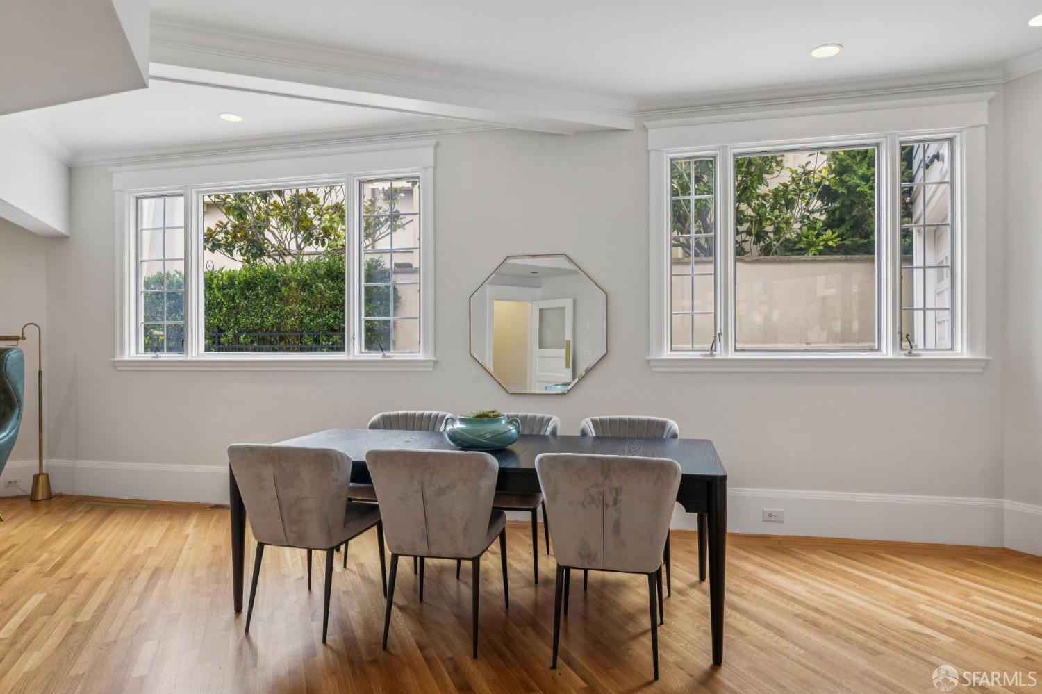 Detail Gallery Image 8 of 66 For 3 Presidio Ter, San Francisco,  CA 94118 - 6 Beds | 5/1 Baths