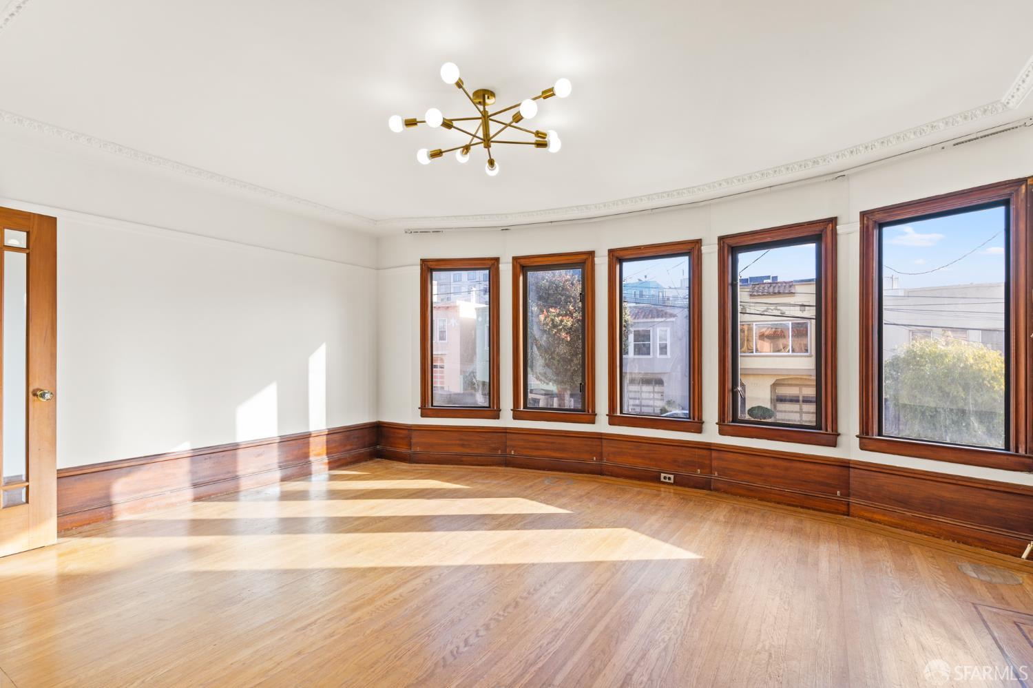 Detail Gallery Image 6 of 33 For 779 43rd Ave, San Francisco,  CA 94121 - 4 Beds | 2 Baths