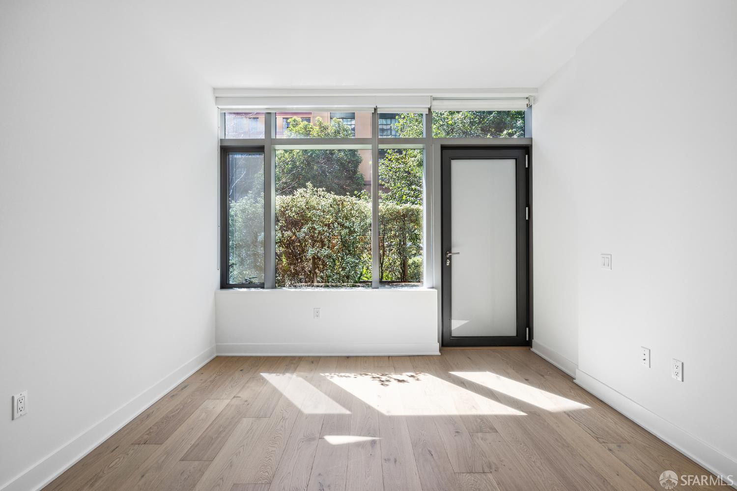 Detail Gallery Image 7 of 45 For 201 Folsom St 1b,  San Francisco,  CA 94105 - 1 Beds | 1/1 Baths