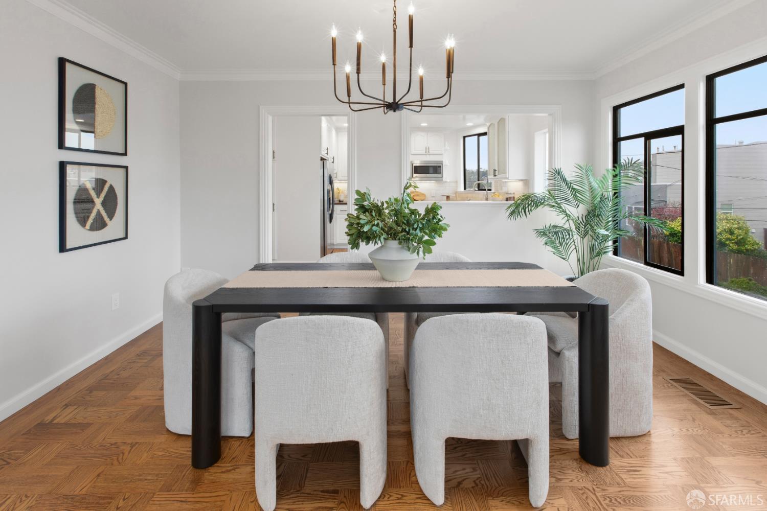 Detail Gallery Image 13 of 86 For 100 Encline Ct, San Francisco,  CA 94127 - 3 Beds | 2 Baths