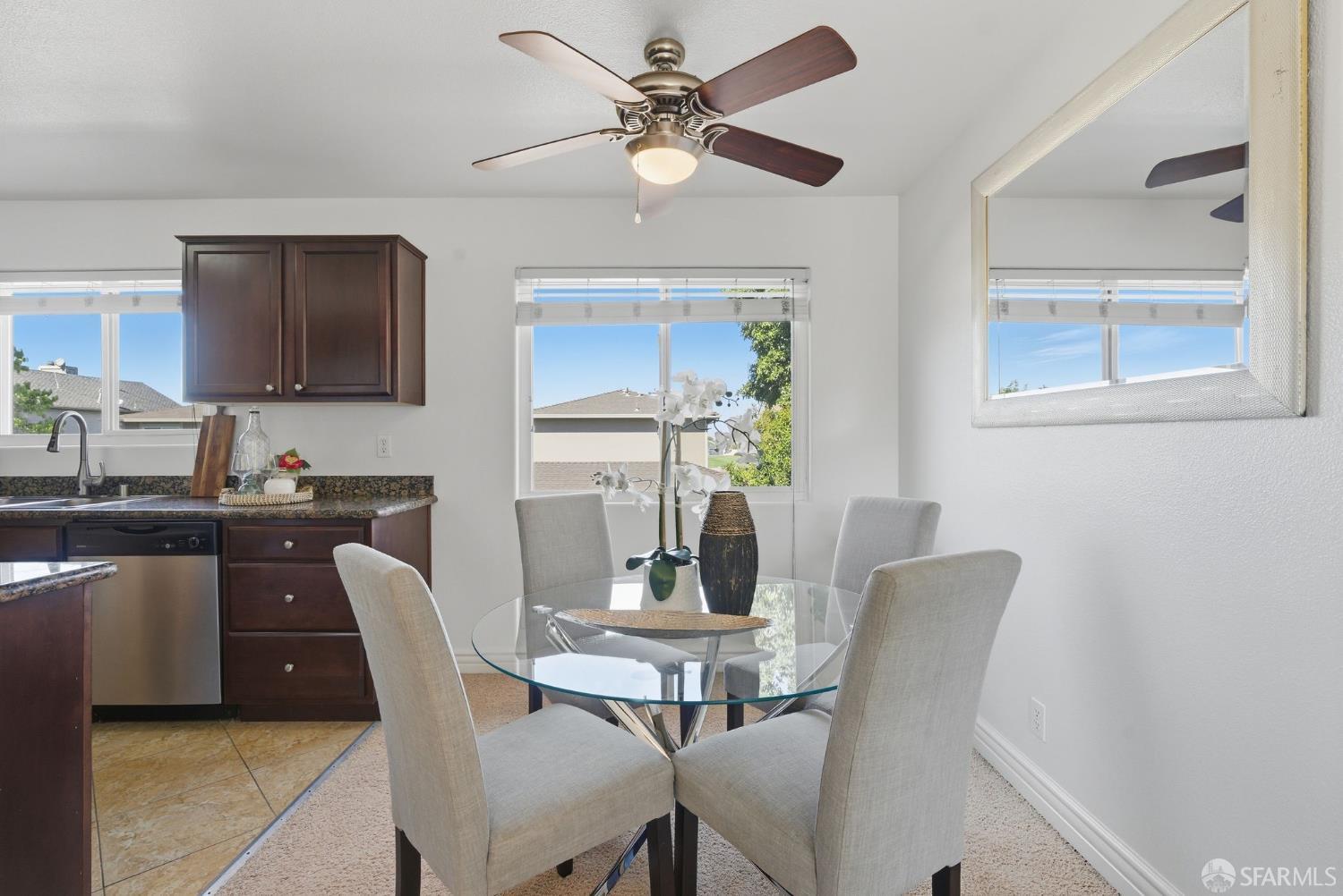 Detail Gallery Image 13 of 67 For 4970 Cherry Ave #211,  San Jose,  CA 95118 - 2 Beds | 1/1 Baths