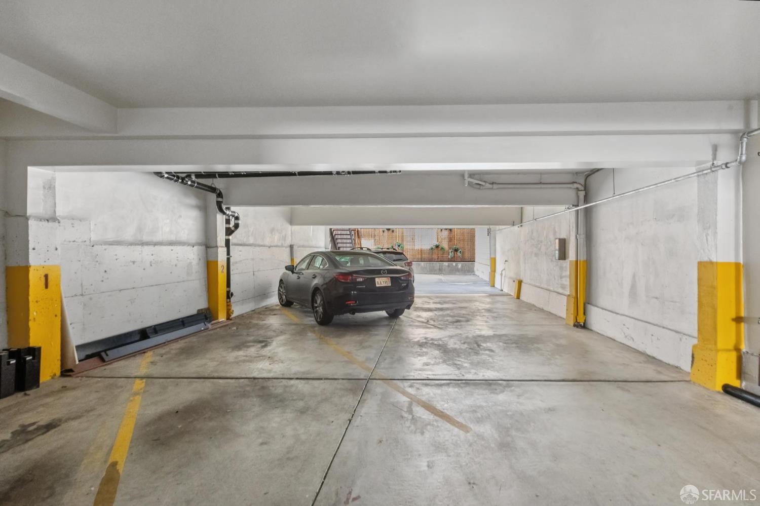 Detail Gallery Image 5 of 42 For 1831 Grant Ave #102,  San Francisco,  CA 94133 - 1 Beds | 1 Baths