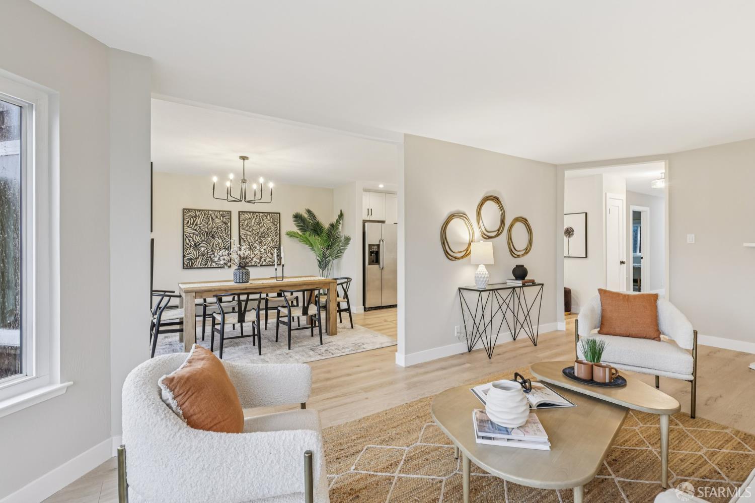 Detail Gallery Image 2 of 29 For 159 Carl St #3,  San Francisco,  CA 94117 - 3 Beds | 2 Baths