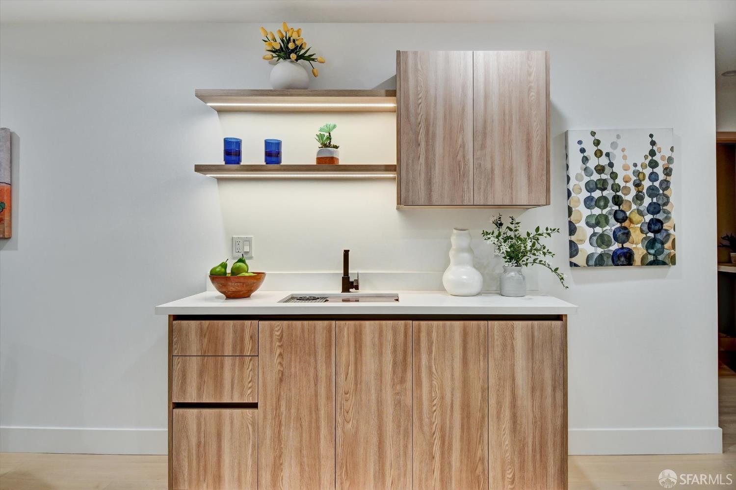 Detail Gallery Image 39 of 92 For 1815 18th Ave, San Francisco,  CA 94122 - 3 Beds | 3/1 Baths