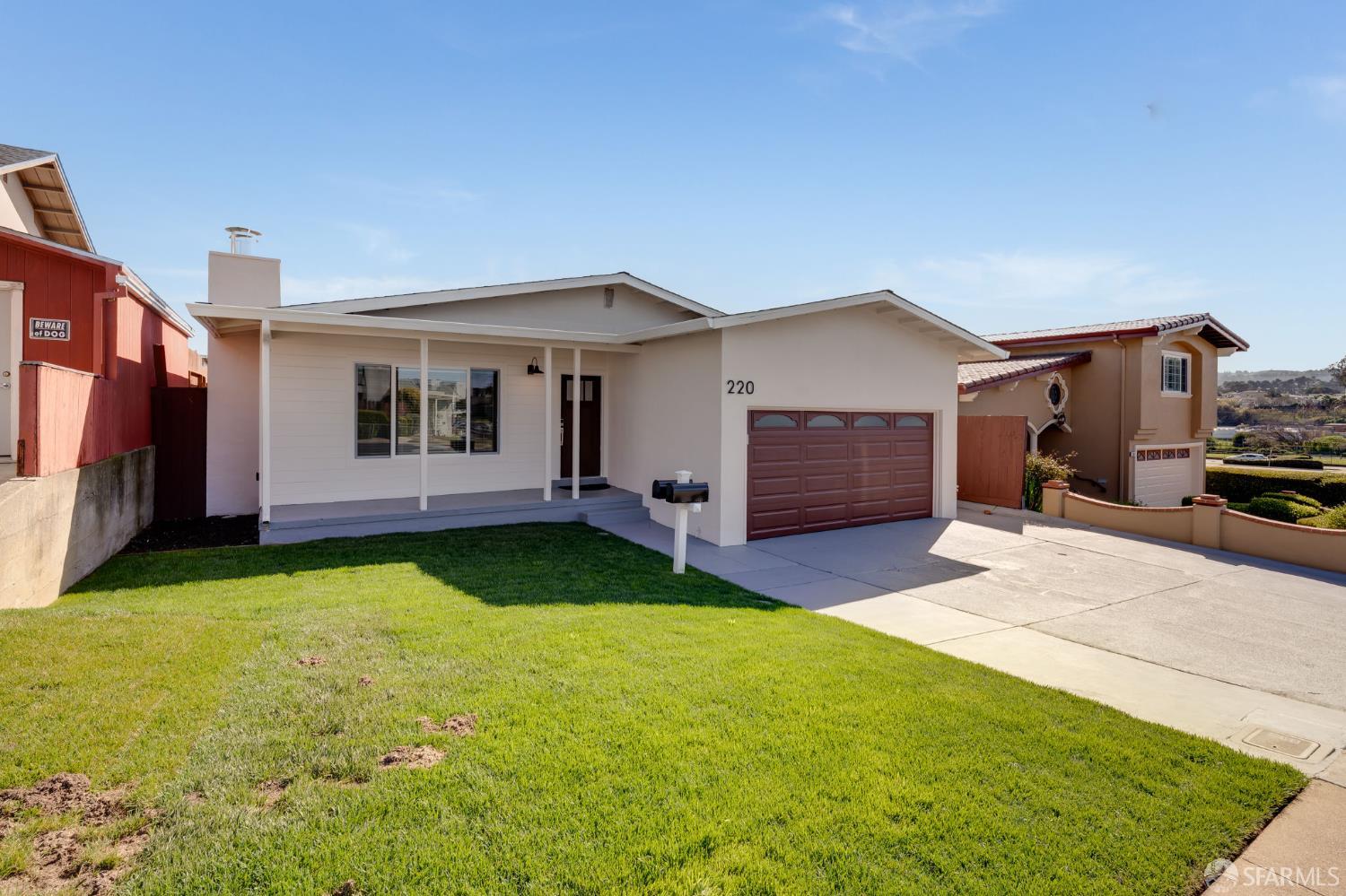 220 Sequoia Avenue photo 4