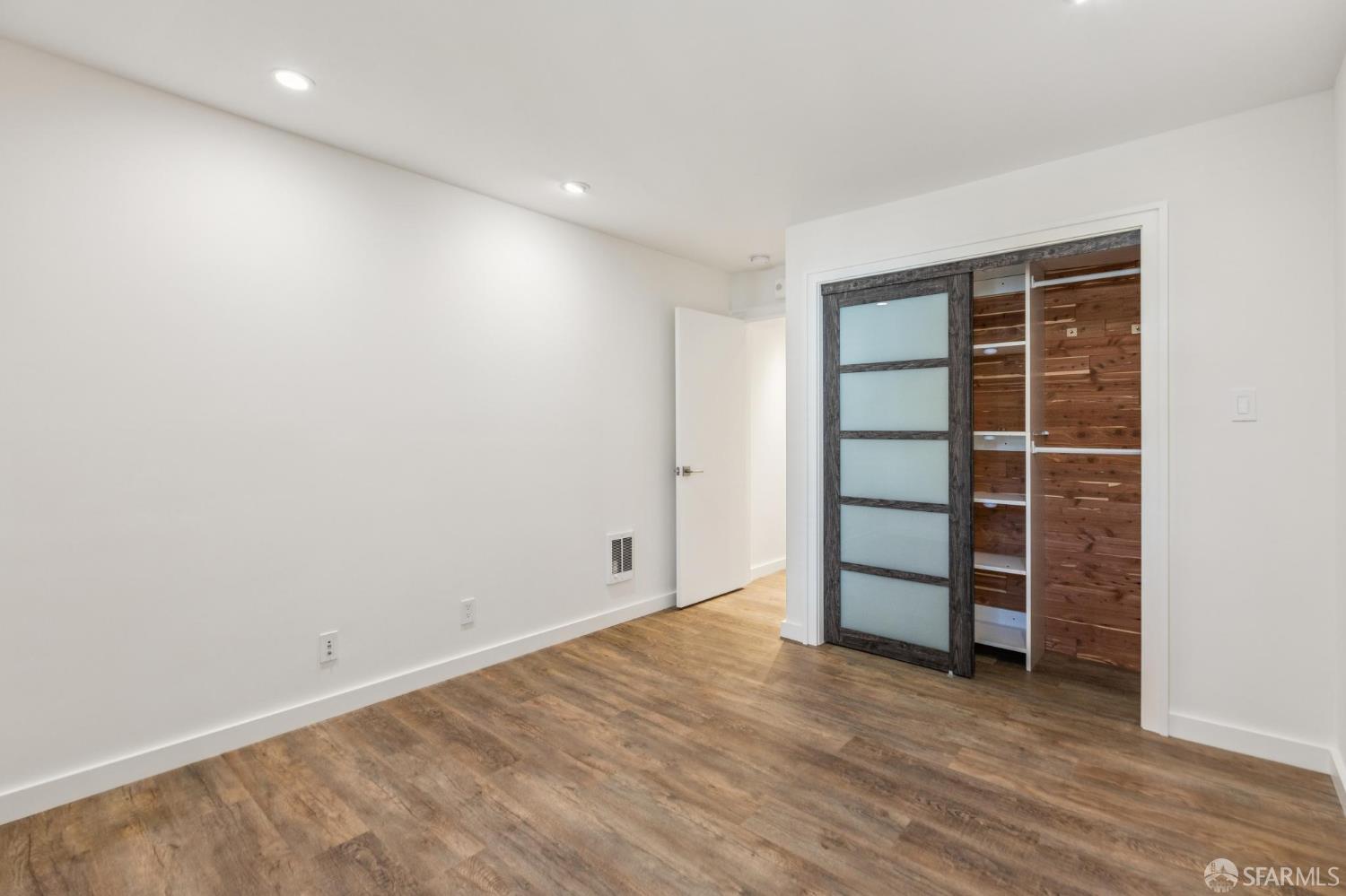Detail Gallery Image 20 of 42 For 1831 Grant Ave #102,  San Francisco,  CA 94133 - 1 Beds | 1 Baths