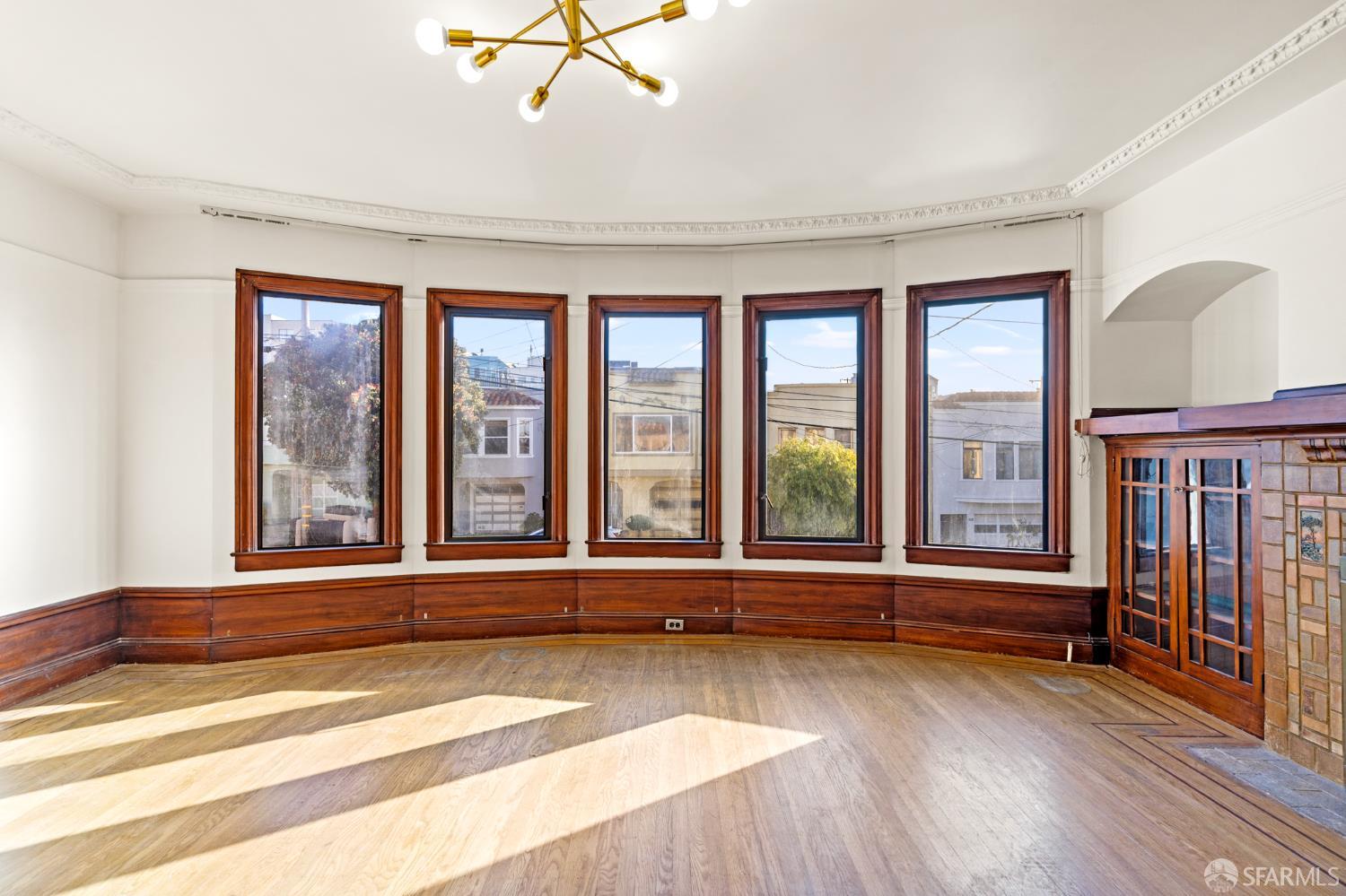 Detail Gallery Image 2 of 33 For 779 43rd Ave, San Francisco,  CA 94121 - 4 Beds | 2 Baths