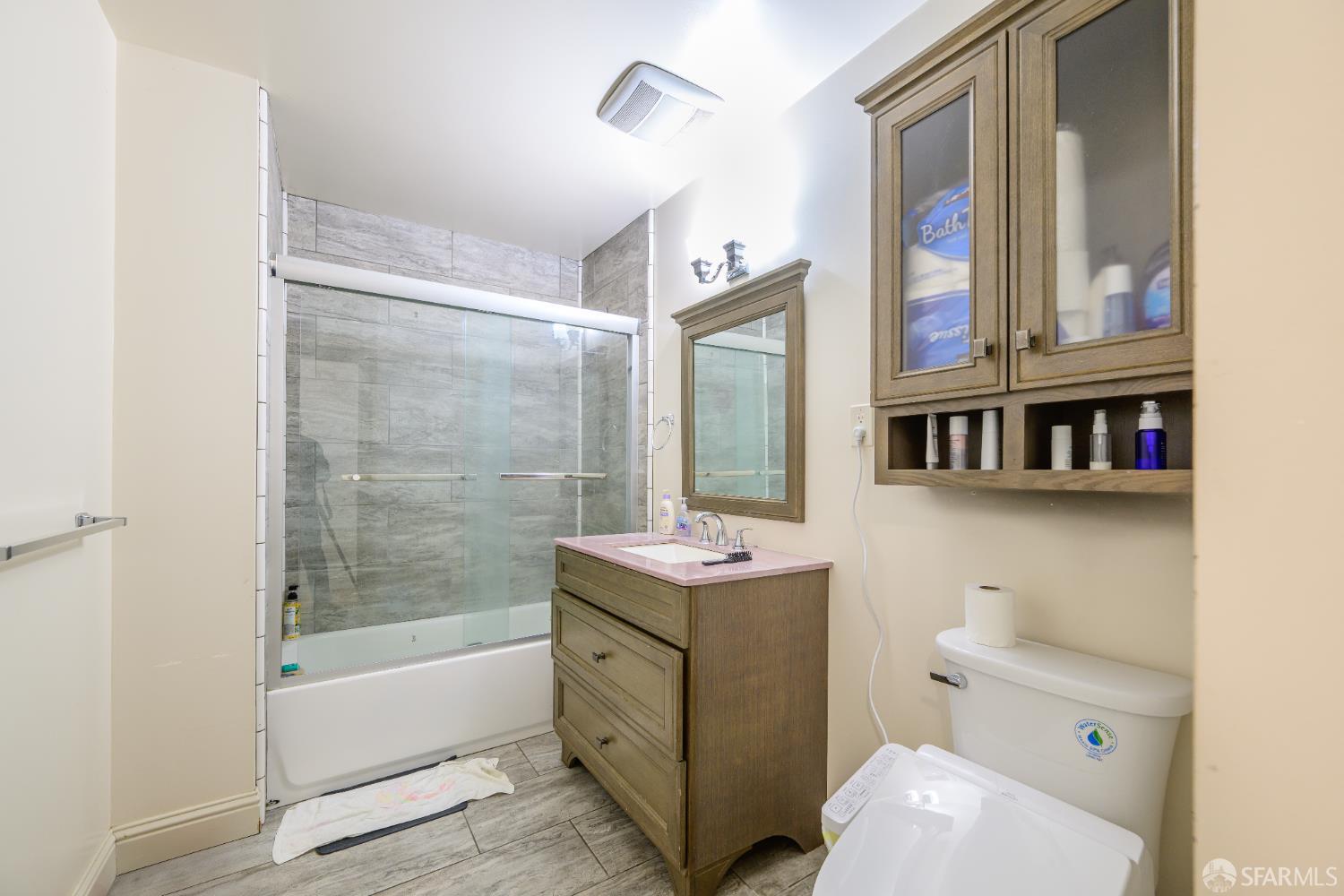 Detail Gallery Image 20 of 43 For 29 Oceanside Dr, Daly City,  CA 94015 - 3 Beds | 2 Baths