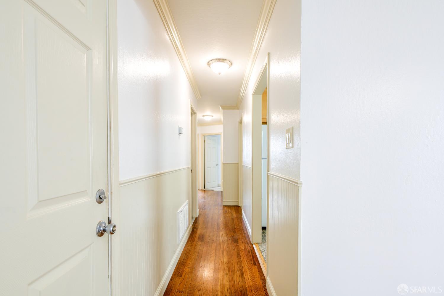 Detail Gallery Image 14 of 43 For 29 Oceanside Dr, Daly City,  CA 94015 - 3 Beds | 2 Baths