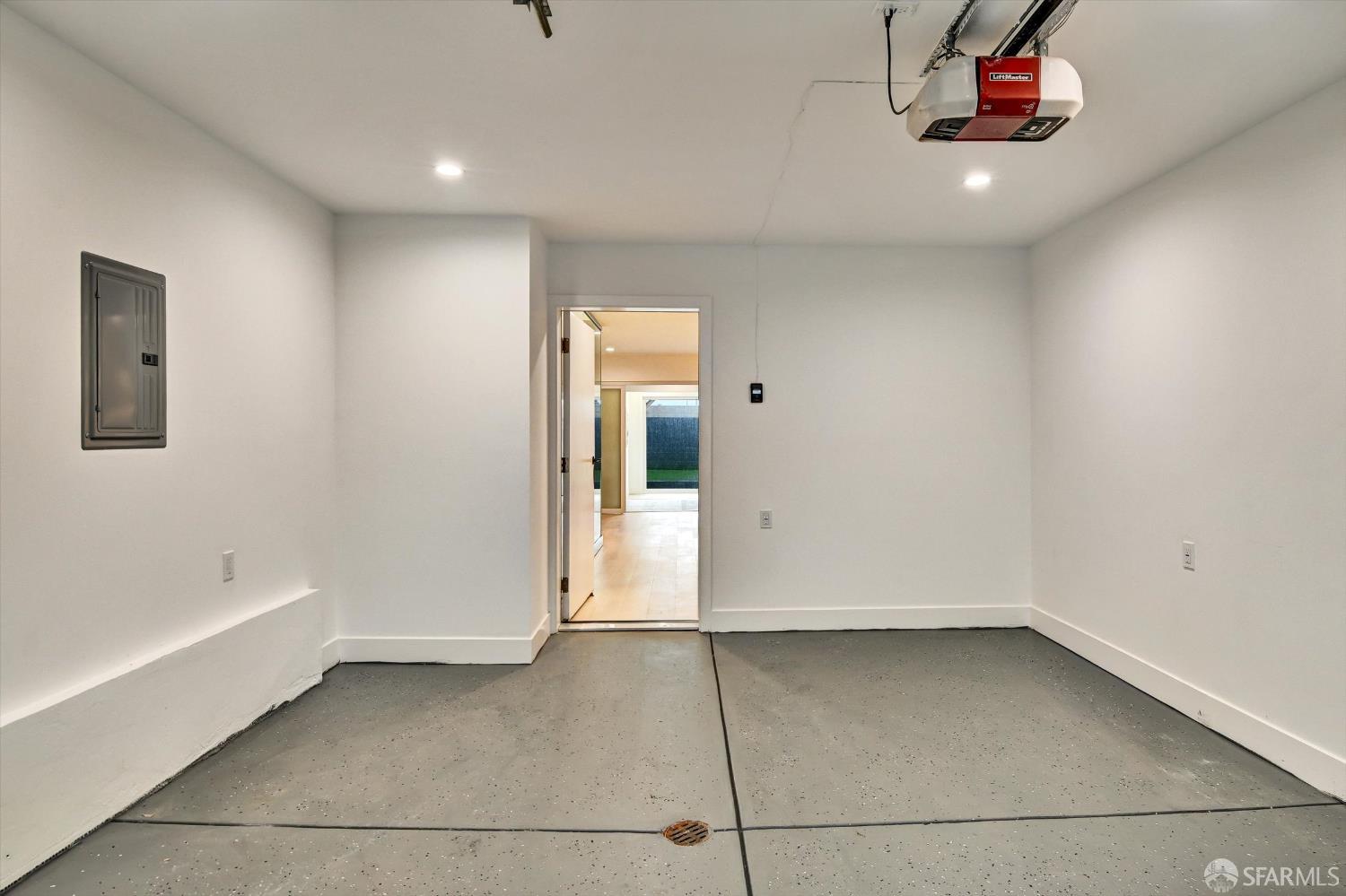 Detail Gallery Image 55 of 92 For 1815 18th Ave, San Francisco,  CA 94122 - 3 Beds | 3/1 Baths